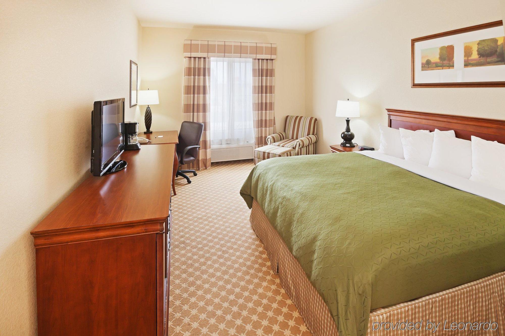 Hawthorn Extended Stay By Wyndham هوبز، نيومكسيكو الغرفة الصورة